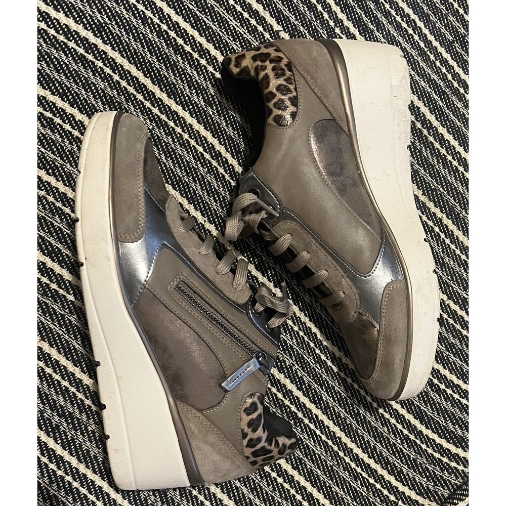 Geox Sneakers Wedge Women Respira Ilde Dark Taupe - Sz 41  EUC - MSRP $180